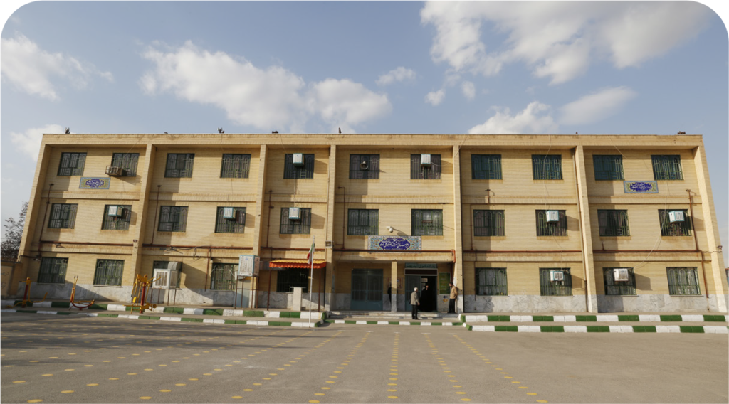 دبیرستان کار ودانش دکتر محمد علی مولوی